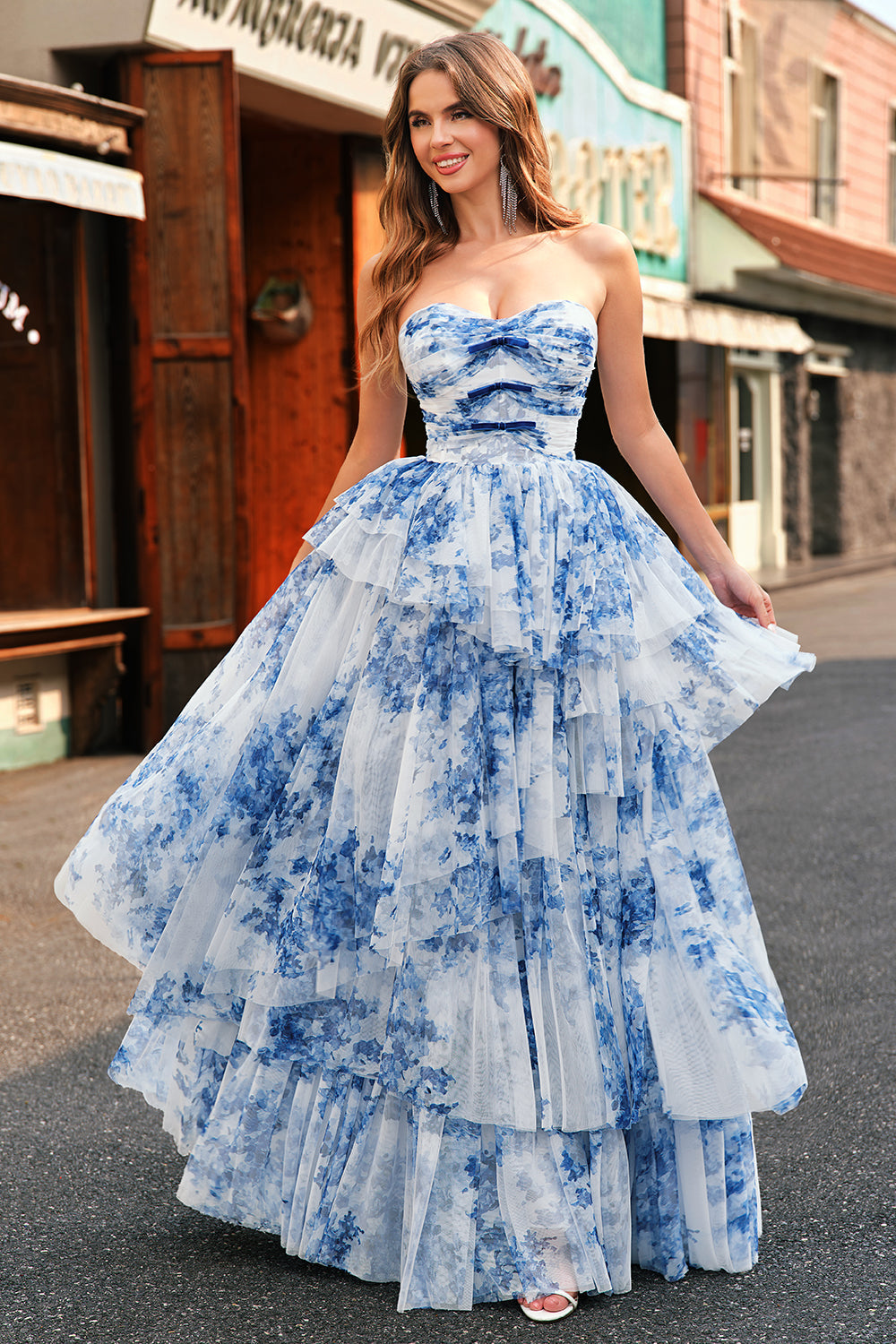 Weißblau A Linie Trägerloses Langes Ballkleid mit Rüschen Schleifen