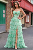 Laden Sie das Bild in den Galerie-Viewer, Blumengrünes A Linien Trägerloses Ballkleid mit Rüschen Schlitz