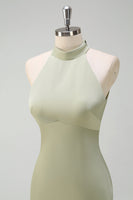 Laden Sie das Bild in den Galerie-Viewer, Salbei Neckholder Meerjungfrau Satin Boden Lange Brautjungfernkleid