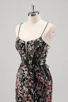 Laden Sie das Bild in den Galerie-Viewer, Schwarz Meerjungfrauen Spaghettiträger Tüll Ballkleid mit Perlenstickerei