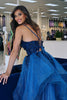 Laden Sie das Bild in den Galerie-Viewer, Blau A Linie Korsett Gestaffelt Spaghettiträger Lange Abendkleid mit 3D Blumen