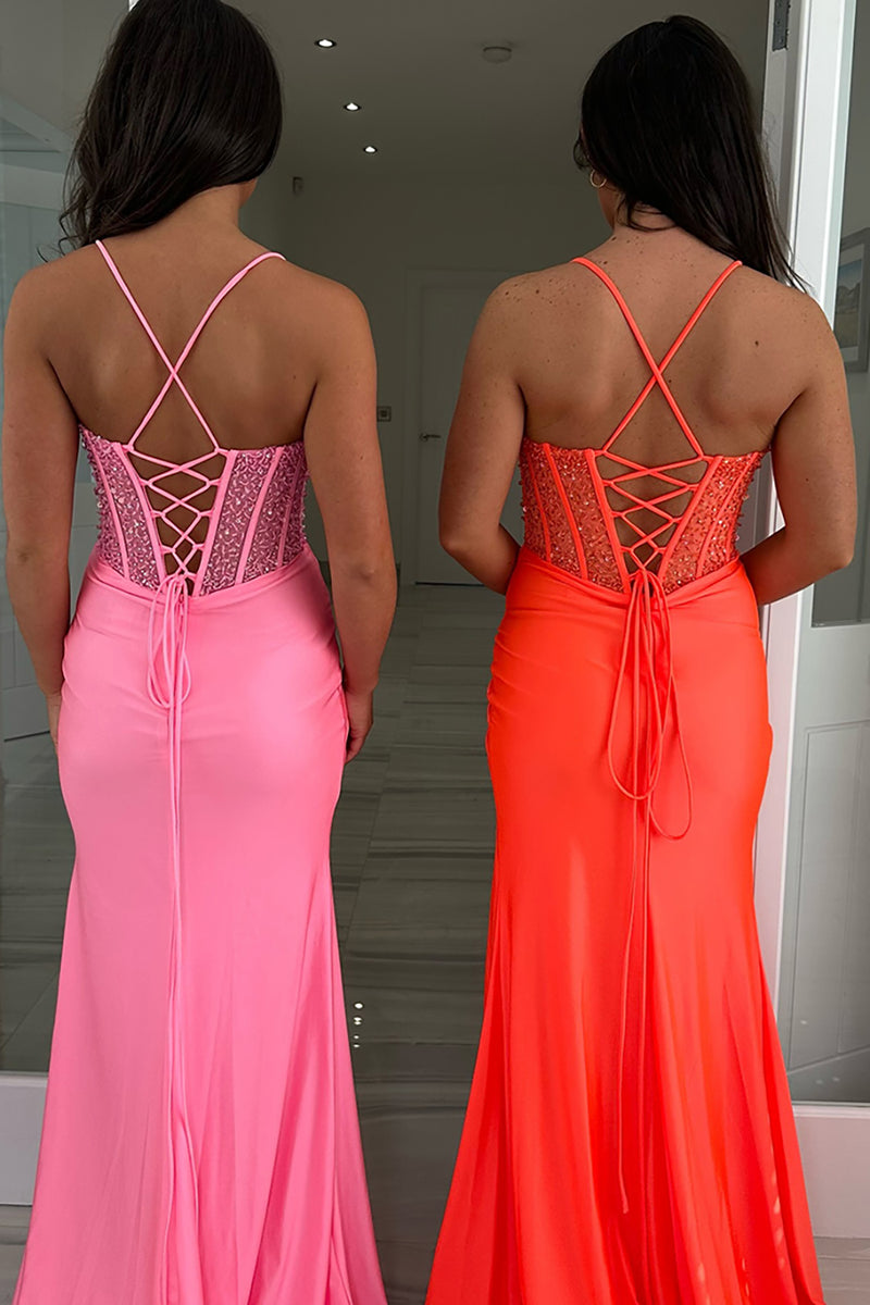 Laden Sie das Bild in den Galerie-Viewer, Glitzer Rosa Perlen Korsett Spaghettiträger Lange Abendkleid mit Schlitz
