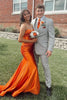 Laden Sie das Bild in den Galerie-Viewer, Glitzer Orange Herzchen Perlen Langes Korsett Abendkleid mit Schlitz