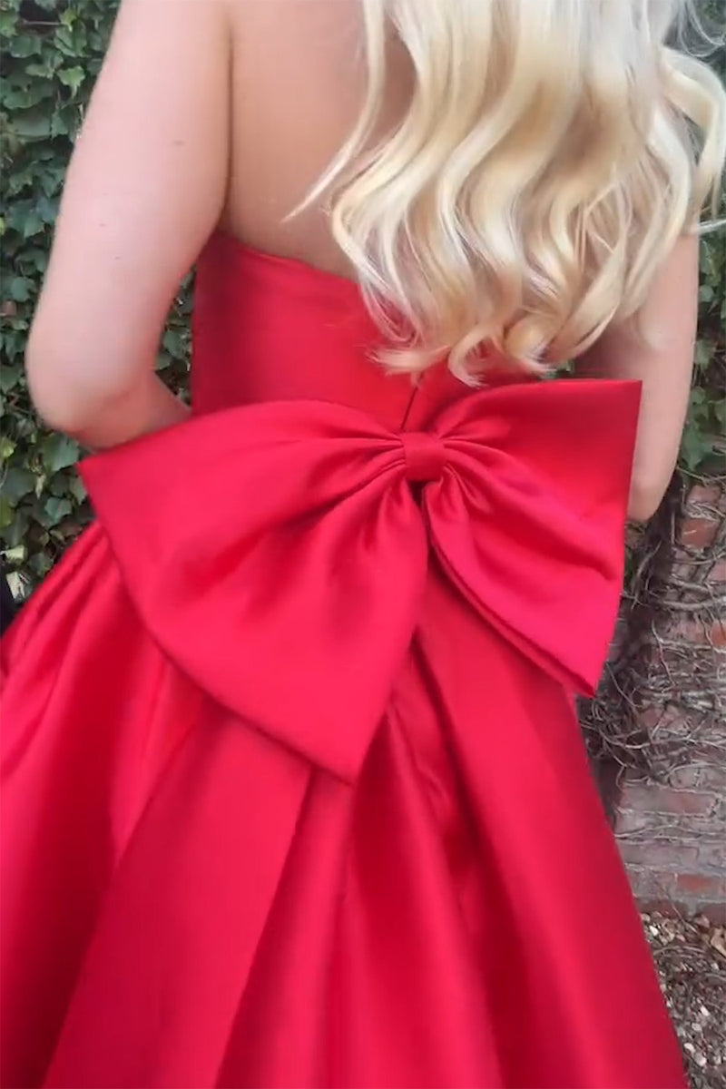 Laden Sie das Bild in den Galerie-Viewer, Elegantes Rote A Linie Trägerlos Lange Satin Abendkleid mit Schleife