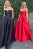 Laden Sie das Bild in den Galerie-Viewer, Elegantes Rote A Linie Trägerlos Lange Satin Abendkleid mit Schleife