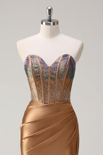 Braun Herzhals Perlen Meerjungfrau Satin Langes Ballkleid mit Schlitz
