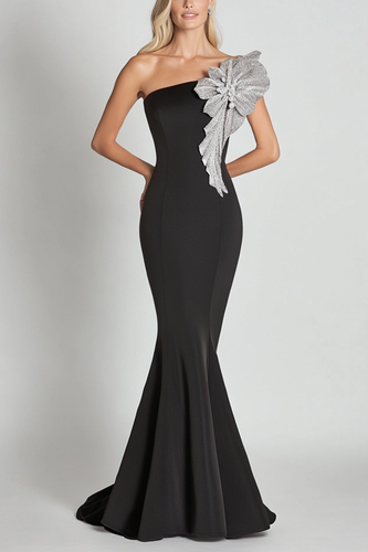 Schwarz Satin Schulterfreie Langes Abendkleid mit Paillettenblüten