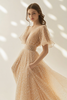 Laden Sie das Bild in den Galerie-Viewer, Apricot V-Ausschnitt Tüll A Linie Langes Abendkleid mit Tupfen
