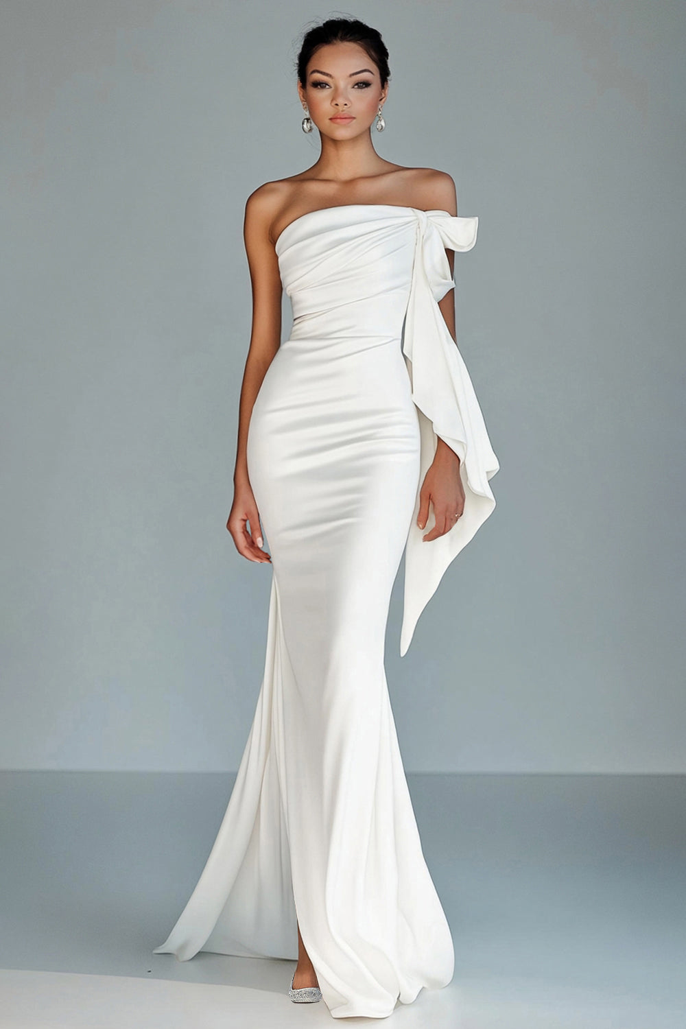 Weiß Trägerloses Meerjungfrau Satin Langes Abendkleid mit Schlitz