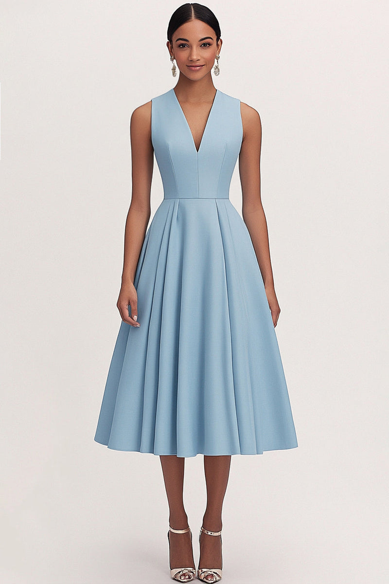 Laden Sie das Bild in den Galerie-Viewer, Blau A Linie V-Ausschnitt Satin Langes Abendkleid