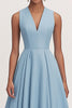 Laden Sie das Bild in den Galerie-Viewer, Blau A Linie V-Ausschnitt Satin Langes Abendkleid