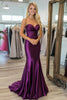 Laden Sie das Bild in den Galerie-Viewer, Pflaumen Satin Etui Herzhals Langes Ballkleid