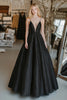 Laden Sie das Bild in den Galerie-Viewer, Schickes Schwarzes A Linie Spaghettiträgern Ballkleid mit Spitze