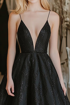 Schickes Schwarzes A Linie Spaghettiträgern Ballkleid mit Spitze