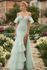 Laden Sie das Bild in den Galerie-Viewer, Mint Schulterfreies Rüschen Ballkleid mit Spitze