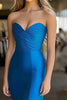 Laden Sie das Bild in den Galerie-Viewer, Elegantes Königsblauem Satin Trägerloses Langes Ballkleid