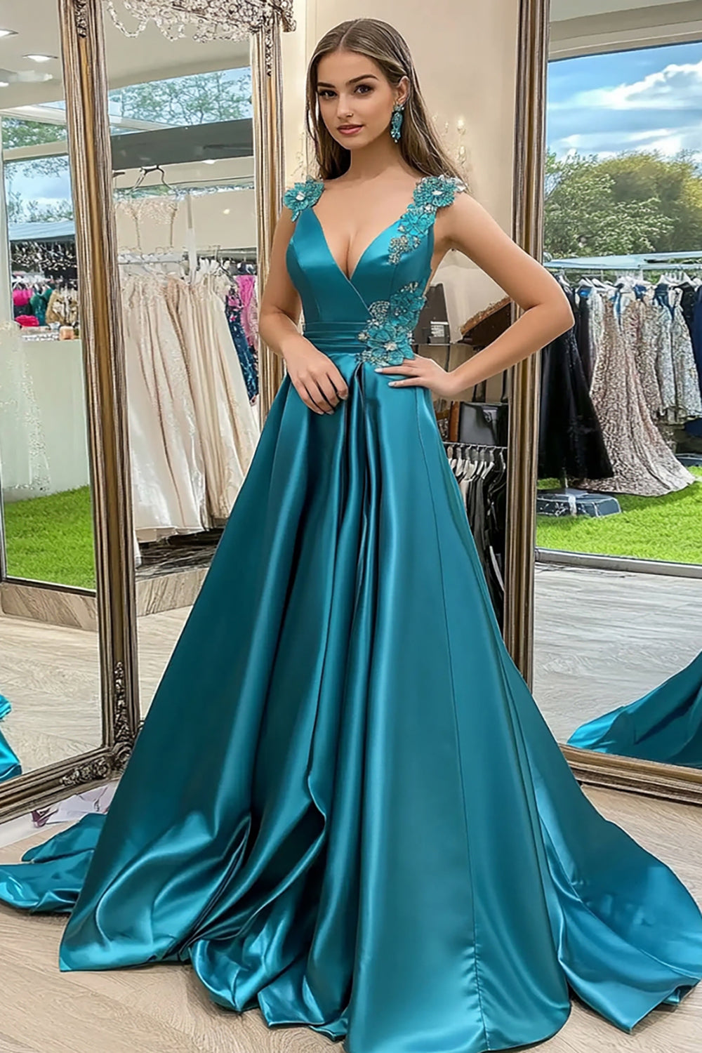 Pfauen V-Ausschnitt Satin A Linie Langes Ballkleid mit 3D-Blume