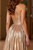 Laden Sie das Bild in den Galerie-Viewer, Glitzer Gold A Linien Satin Eine Schulter Langes Abendkleid mit Schlitz