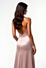 Laden Sie das Bild in den Galerie-Viewer, Rosa A Linien Neckholder Satin Langes Abendkleid mit Schlitz