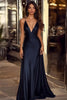 Laden Sie das Bild in den Galerie-Viewer, Marineblau A Linie Satin Tiefer V Ausschnitt Lange Formelle Kleid