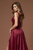 Laden Sie das Bild in den Galerie-Viewer, Bordeaux A Linie Eine Schulter Lange Satin Abiballkleid mit Schlitz