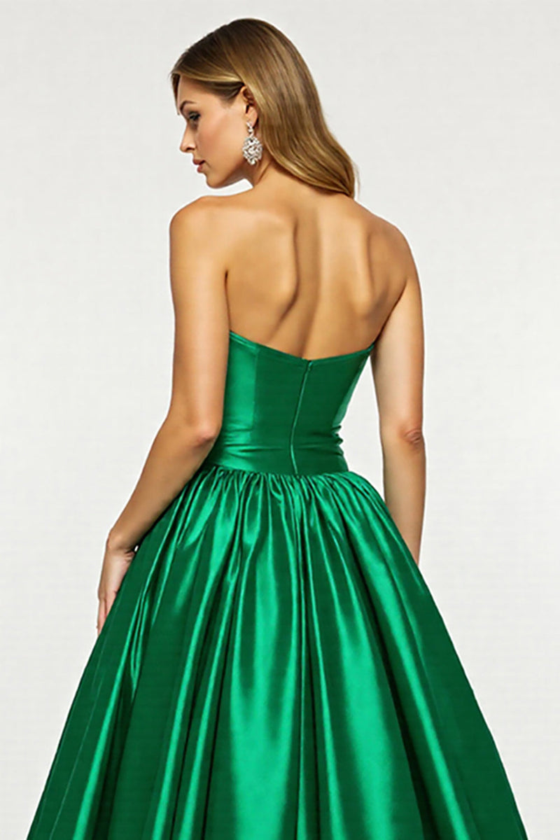 Laden Sie das Bild in den Galerie-Viewer, Dunkelgrün A Linie Trägerlos Lange Satin Abiballkleid mit Schlitz