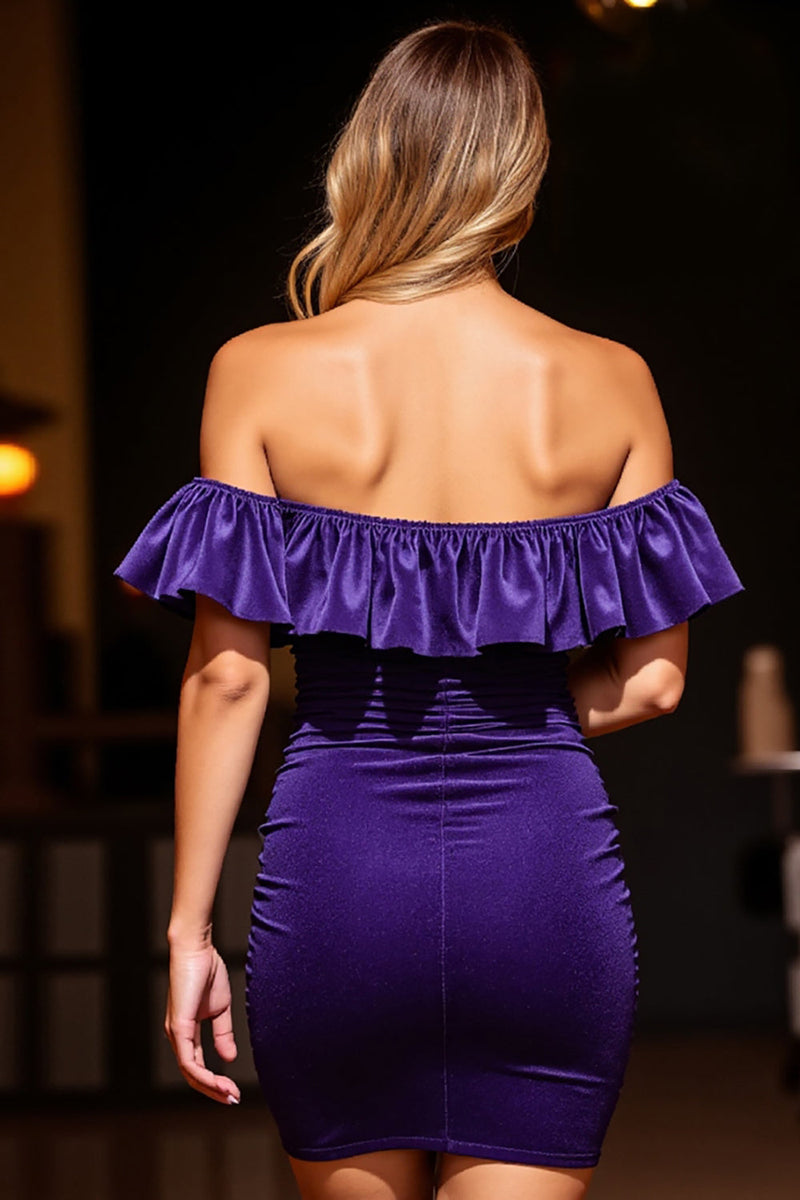 Laden Sie das Bild in den Galerie-Viewer, Dunkellila Enges Samt Kurze Party Kleid mit Rüschens