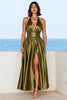 Laden Sie das Bild in den Galerie-Viewer, Olivgrün A Linie Neckholder Satin Rückenfreie Lange Formelle Kleid mit Schlitz