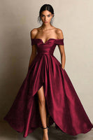Laden Sie das Bild in den Galerie-Viewer, Schwarz A-Linien Off Schulter Satin Maxi Abendkleid mit Schlitz