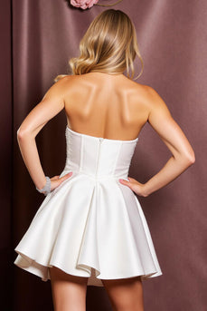 Glitzer Weiß Kurze Trägerlos Satin Party Kleid mit Perlen