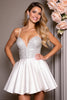 Laden Sie das Bild in den Galerie-Viewer, Glitzer Weiß Kurze A Linie Satin Party Kleid mit Perlen
