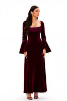 Laden Sie das Bild in den Galerie-Viewer, Burgunderrot Sheath Scoop-Ausschnitt Lang Feiertags Party Kleid mit Ärmeln