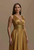 Laden Sie das Bild in den Galerie-Viewer, Golden V-Ausschnitt Rückenfreies Lang Abiballkleid