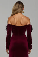 Laden Sie das Bild in den Galerie-Viewer, Burgunderrot Sheath Samt Schulterfreie Lang Feiertags Party Kleid mit Schlitz