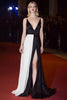Laden Sie das Bild in den Galerie-Viewer, Patchwork Tiefer V-Ausschnitt Lange Schwarz und Weiß Kleid mit Schlitz