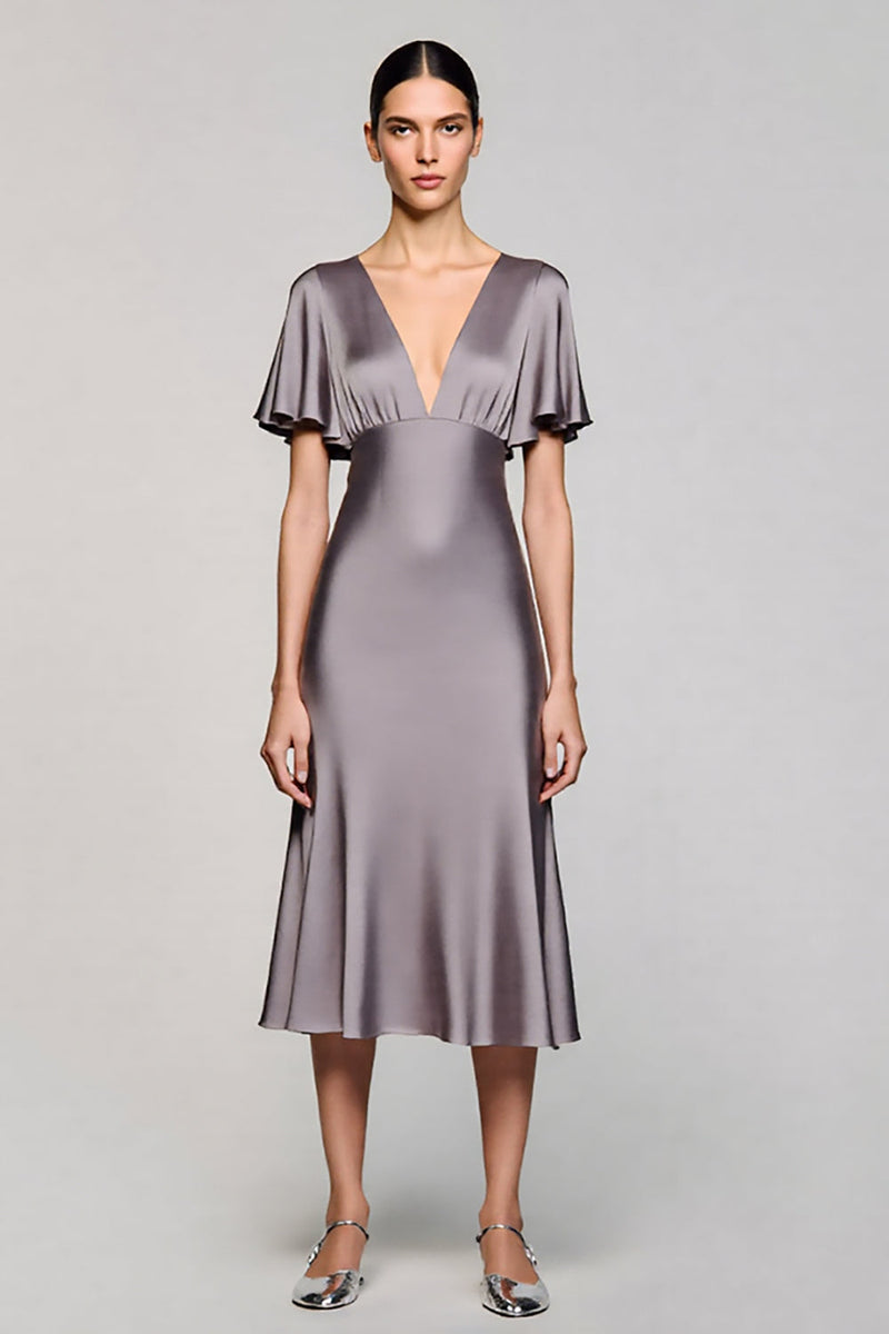 Laden Sie das Bild in den Galerie-Viewer, Schwarz A Linie V Ausschnitt Midi Satin Formelle Kleid mit Rüschen