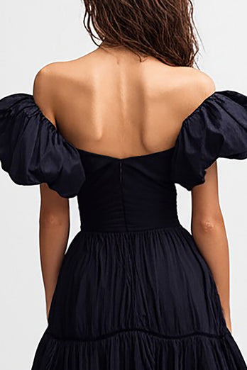 Schwarz Satin Schulterfreie Midi Formelle Kleid mit Rüschen