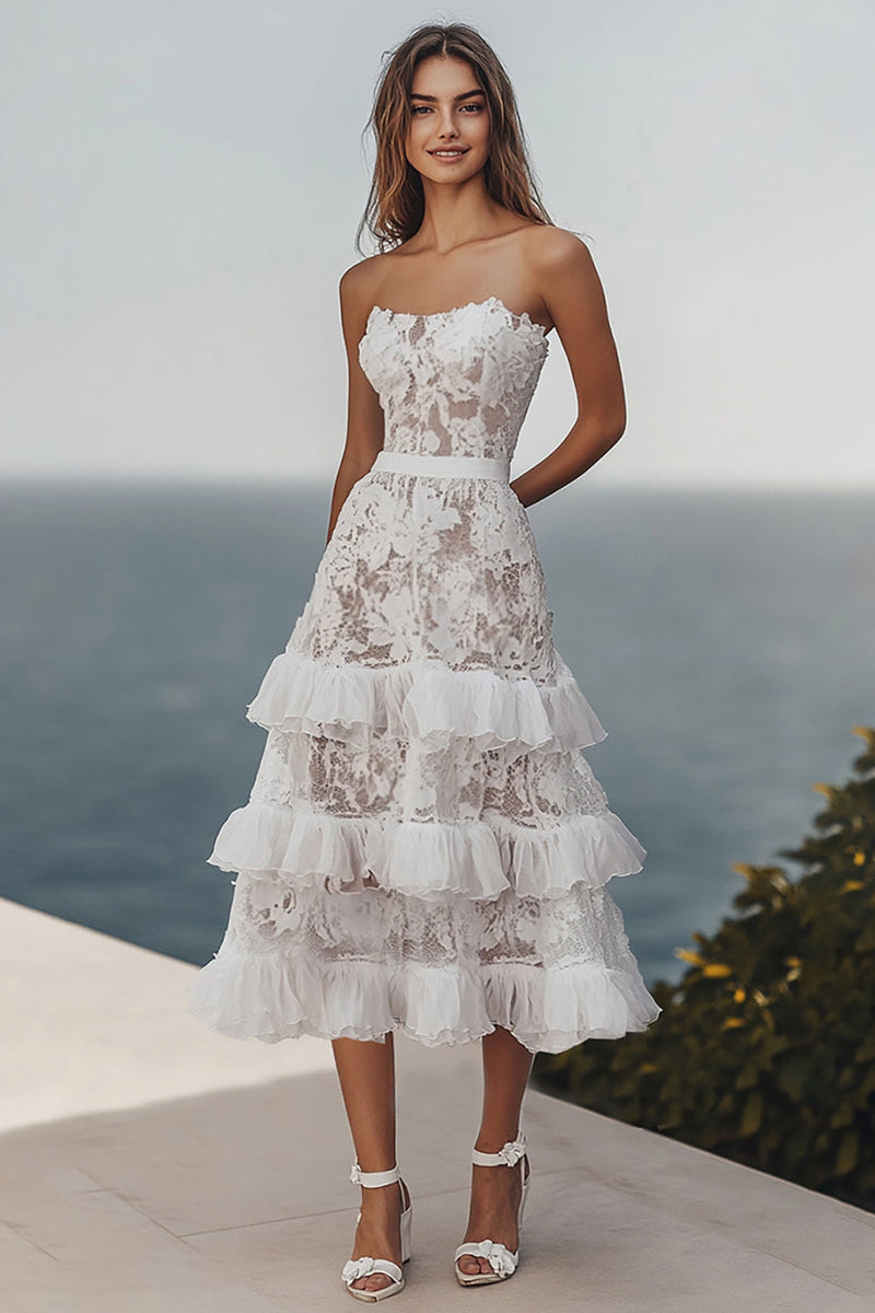 Laden Sie das Bild in den Galerie-Viewer, Spitze Elfenbein A Linie Maxi Trägerlos Standesamtkleid mit Rüschen