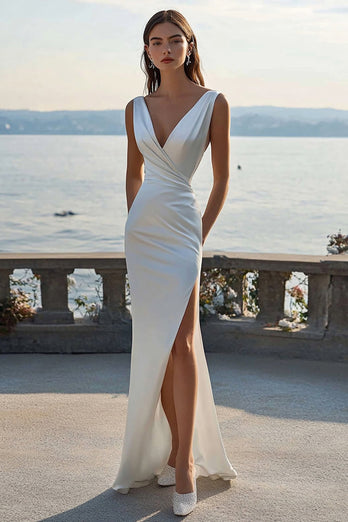 Elfenbein Etui Satin Maxi Geraffte Hochzeitskleid mit Schlitz