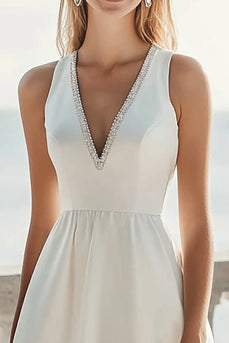 Elfenbein A Linie V-Ausschnitt Midi Satin Standesamtkleid mit Perlen