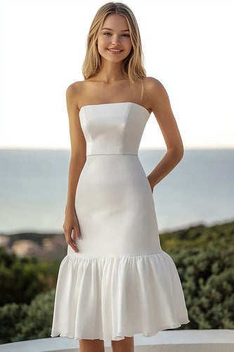 Einfaches Elfenbein Trägerlos Satin A Linie Standesamtkleid