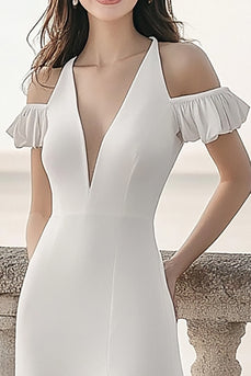 Elfenbein Satin Etui Maxi Ruffled Hochzeitskleid mit Schlitz