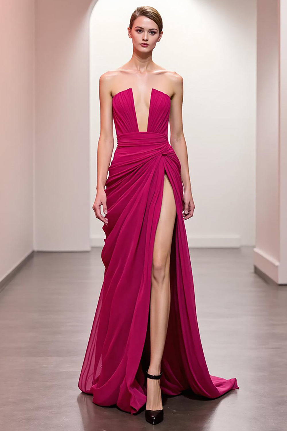 Rosa Trägerlos Gerafft Maxi Abendkleid mit Schlitz