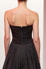 Laden Sie das Bild in den Galerie-Viewer, Glitzernd Schwarz A Linie Trägerlos Lang Abendkleid