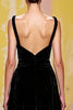 Laden Sie das Bild in den Galerie-Viewer, Einfach Schwarz Etuikleid Samt Lang Abendkleid