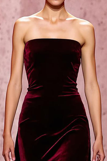 Dunkelrot Trägerlos Etuikleid Samt Lang Abendkleid