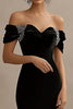 Laden Sie das Bild in den Galerie-Viewer, Schwarz Schulterfreie Satin Lange Abendkleid mit Schlitz