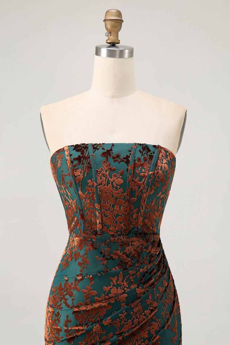 Laden Sie das Bild in den Galerie-Viewer, Pfauengrün Corsage Ohne Träger Langes Samt Festliches Kleid mit Schlitz