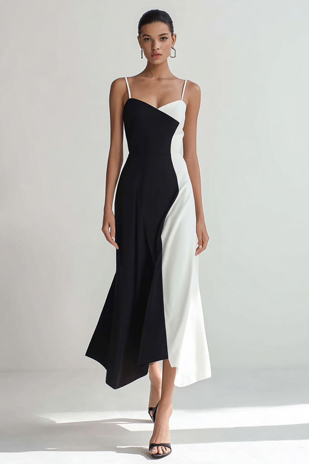Schwarz und Weiß Patchwork Spaghettiträger Lange Formelle Kleid