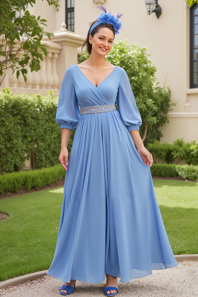 Laden Sie das Bild in den Galerie-Viewer, Staubblau Chiffon A Linie V-Ausschnitt Lange Hochzeitsgast Kleid mit Perlen